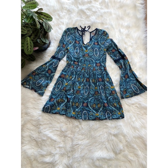 Band of Gypsies Dresses & Skirts - Band of Gypsies Boho Floral Mini Dress